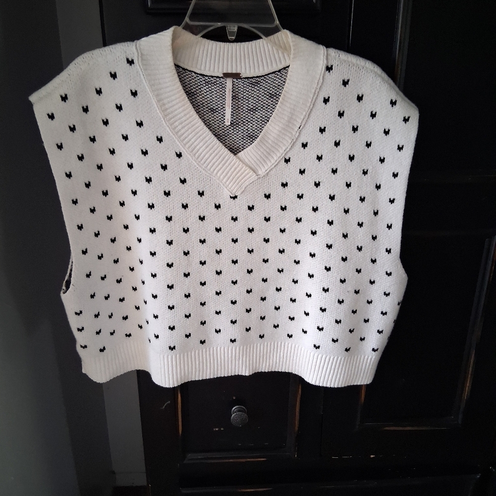 Free People Black and White Knit V-Neck Sweater Vest